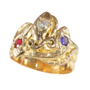 Victorian Serpent Ring: A Symbolic Trio in Gold
